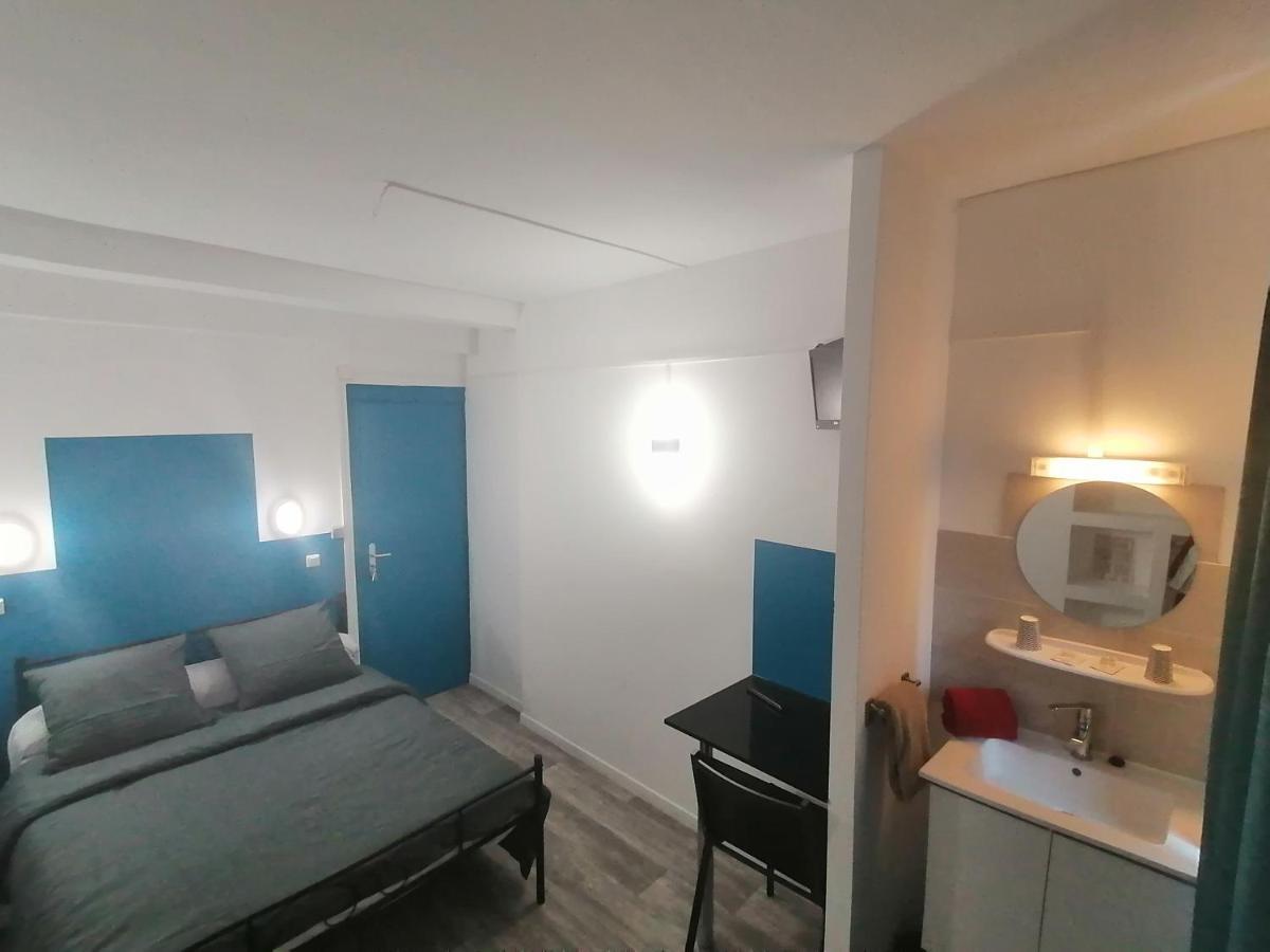 Hotel Le Parisien Remeš Exteriér fotografie