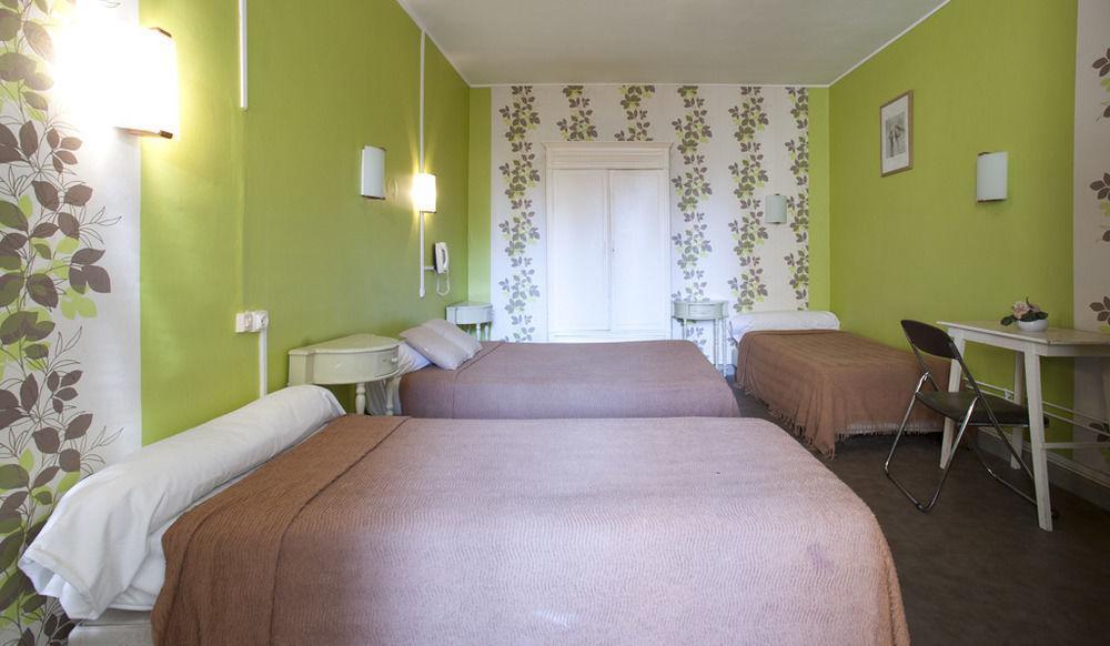 Hotel Le Parisien Remeš Exteriér fotografie