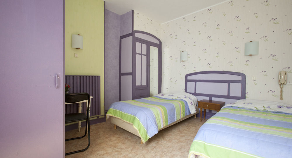 Hotel Le Parisien Remeš Exteriér fotografie